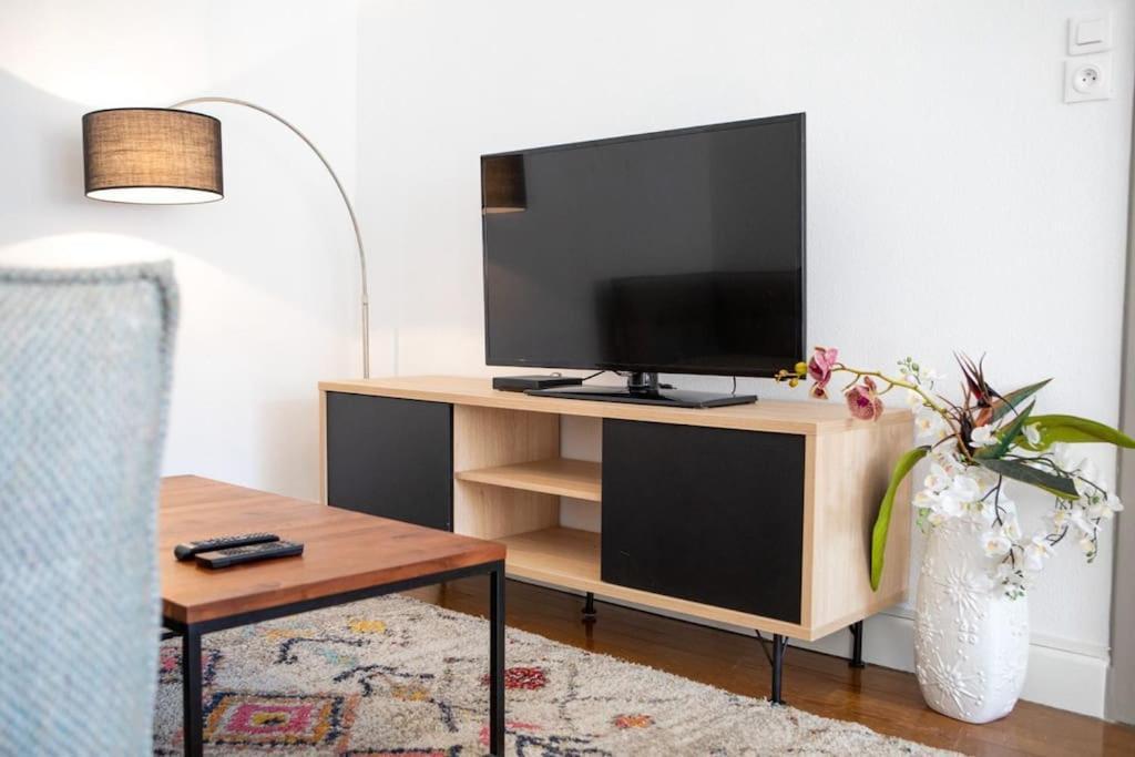 Suite Tres Moderne Et Cosy, Proche Centre-Ville, Mulhouse Centre Exteriör bild